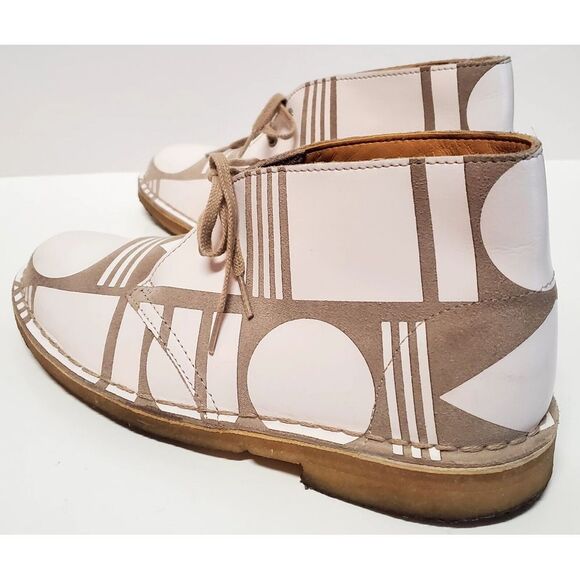 Clarks Original Patternity WOM 8.5 US Desert Boot Lace Up Taupe & White England - Picture 4 of 15